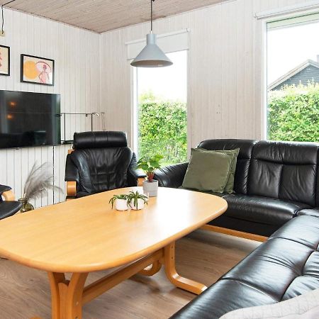 9 Person Holiday Home In Juelsminde Sonderby  Exterior foto